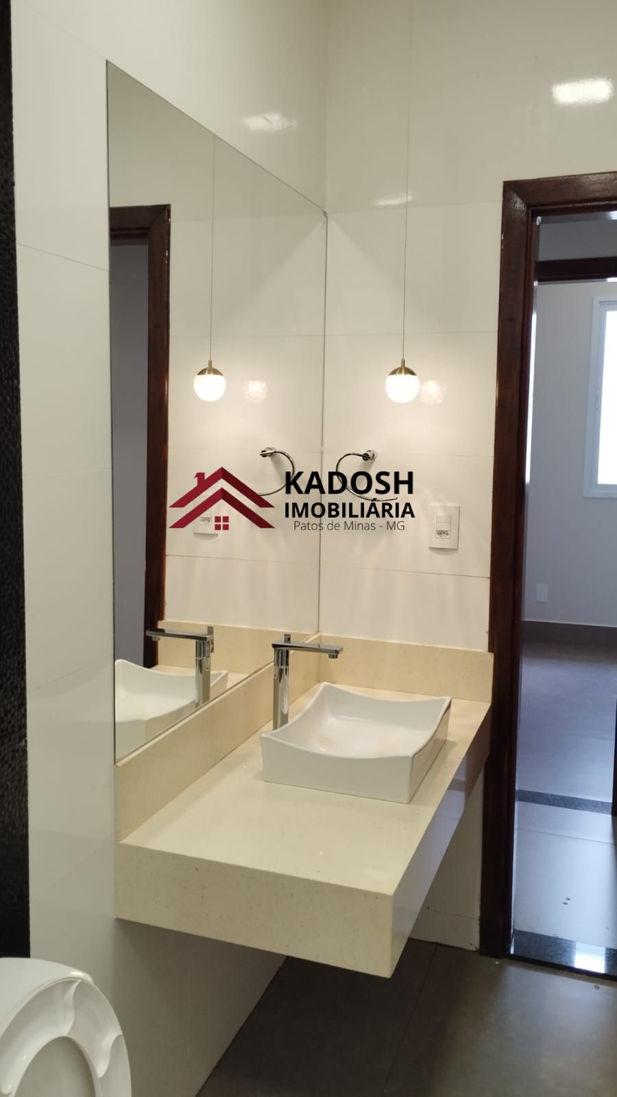 230e9fe4-3956-49e6-8240-743b19786de3