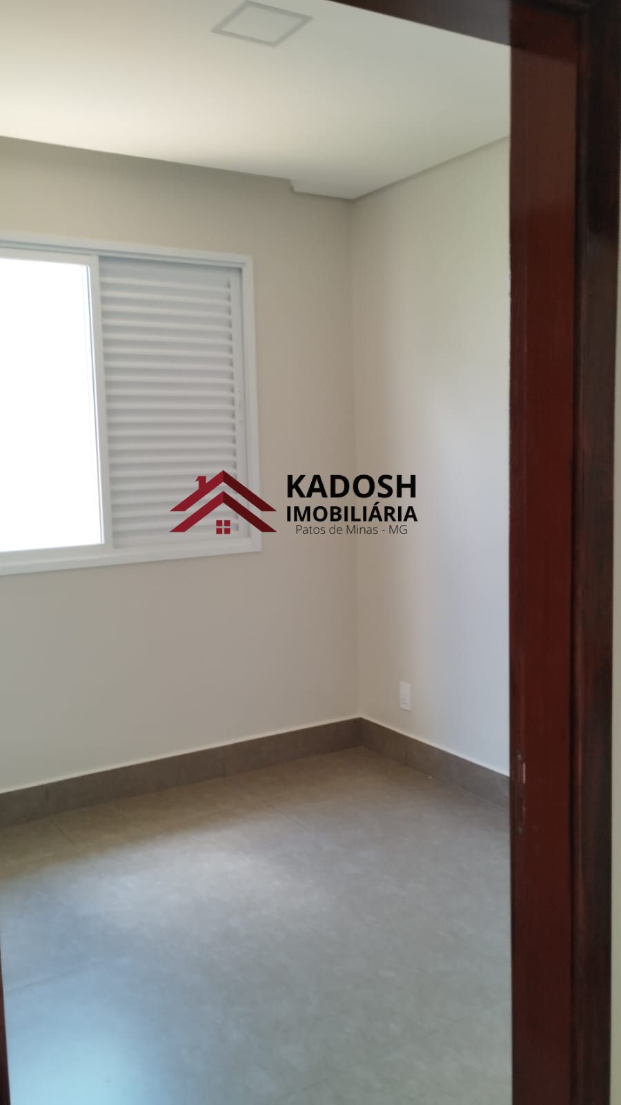 7ee0d4f4-86a8-49b8-913e-2d497cdf0a04