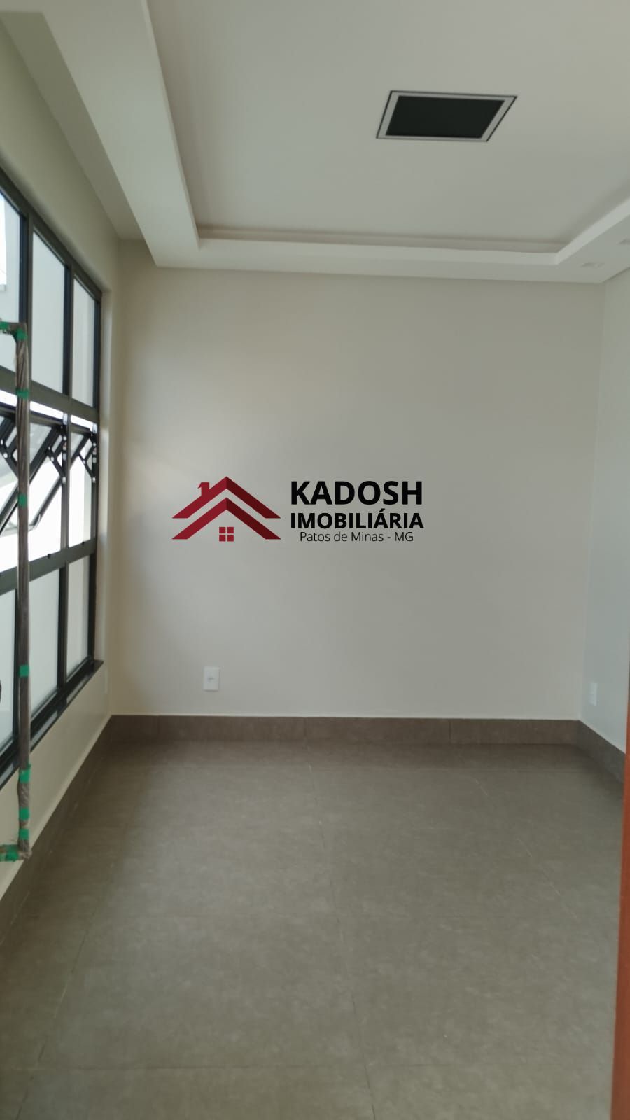 f8db6fb2-d743-4f5e-9fca-8bebba63c58e