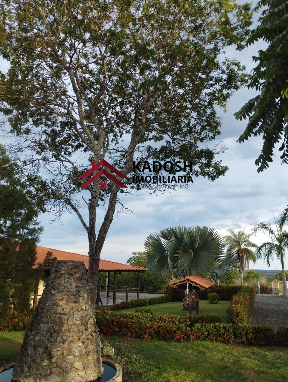 27c2e5e9-3568-4f3b-acff-5388dd740ac1