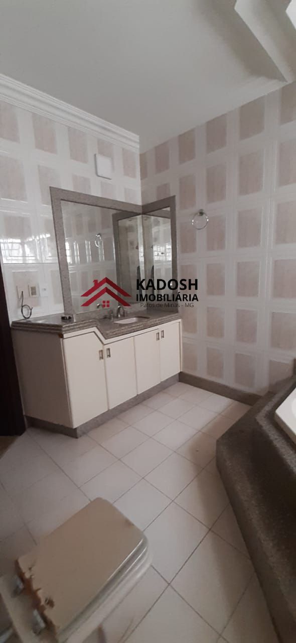 9b1b69b8-730b-436e-981b-9b03bc88d2eb