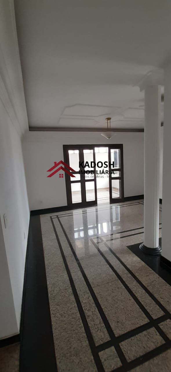 d901a93c-d274-4dc6-86d4-479621f27fe6