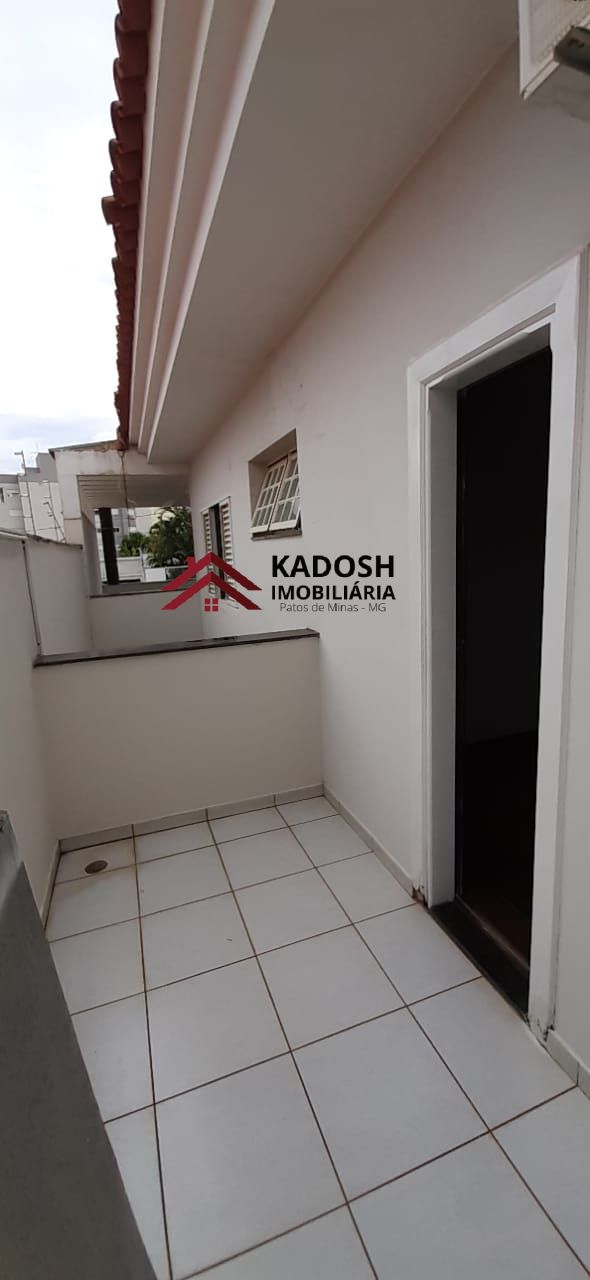 f0138478-f547-41d7-8486-a379f1876236