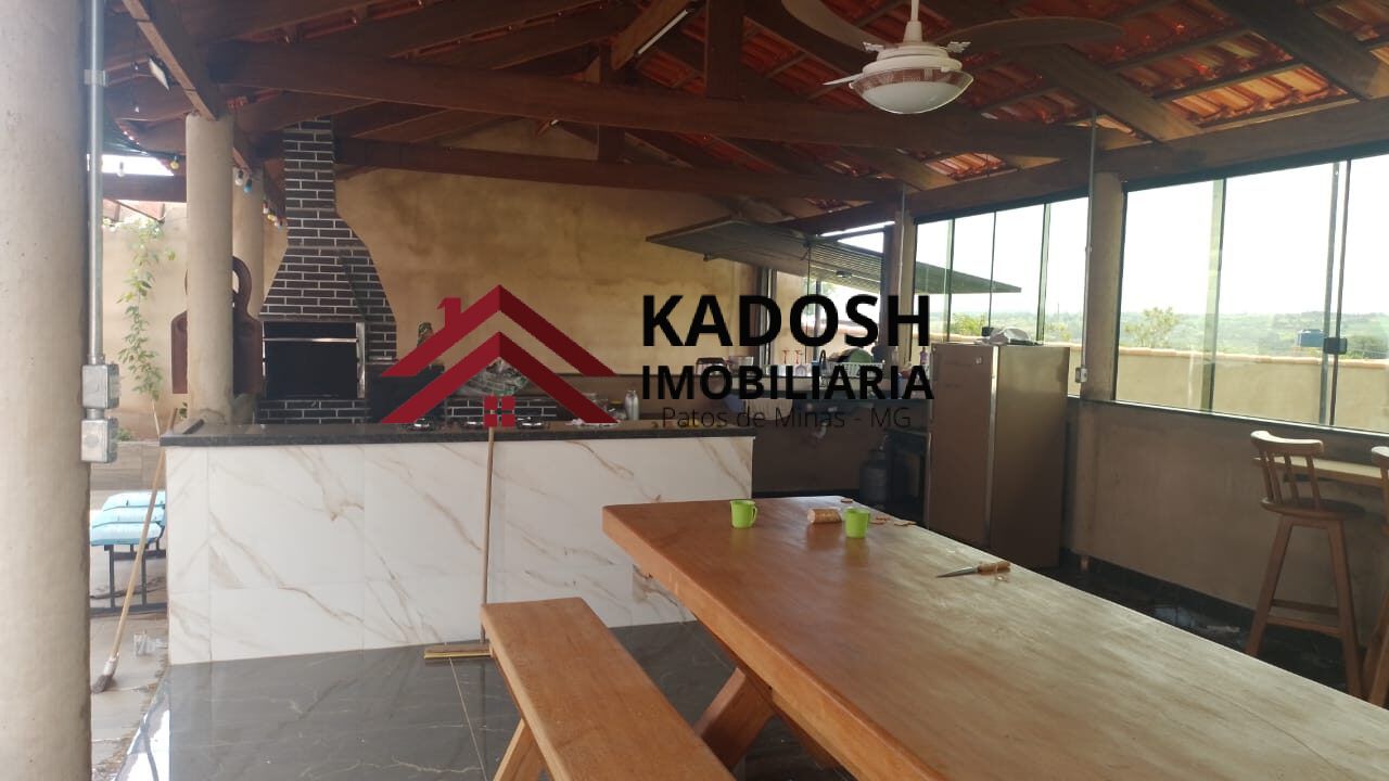 b3760644-70c1-4571-919a-80dae5eec8c5