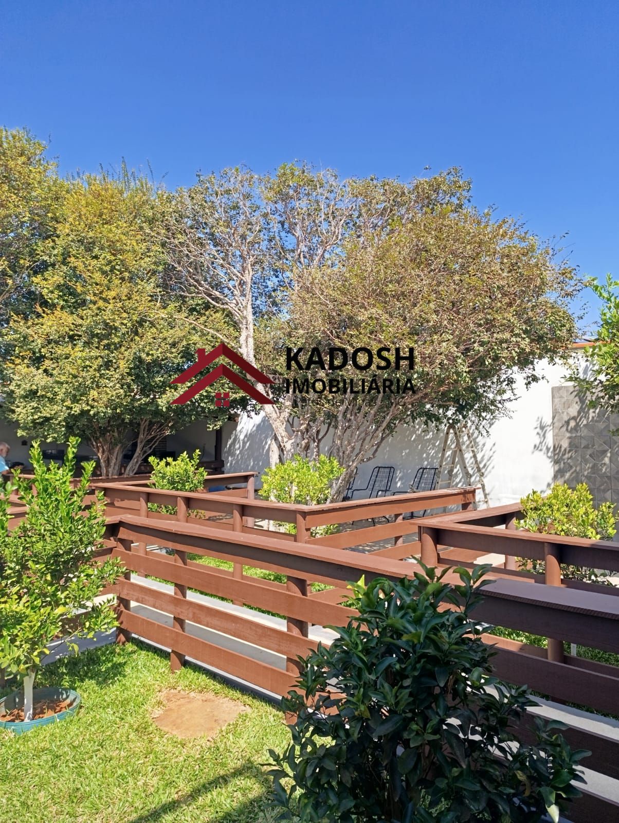 619c1bed-e4b4-4a49-89d1-a80e78a59209