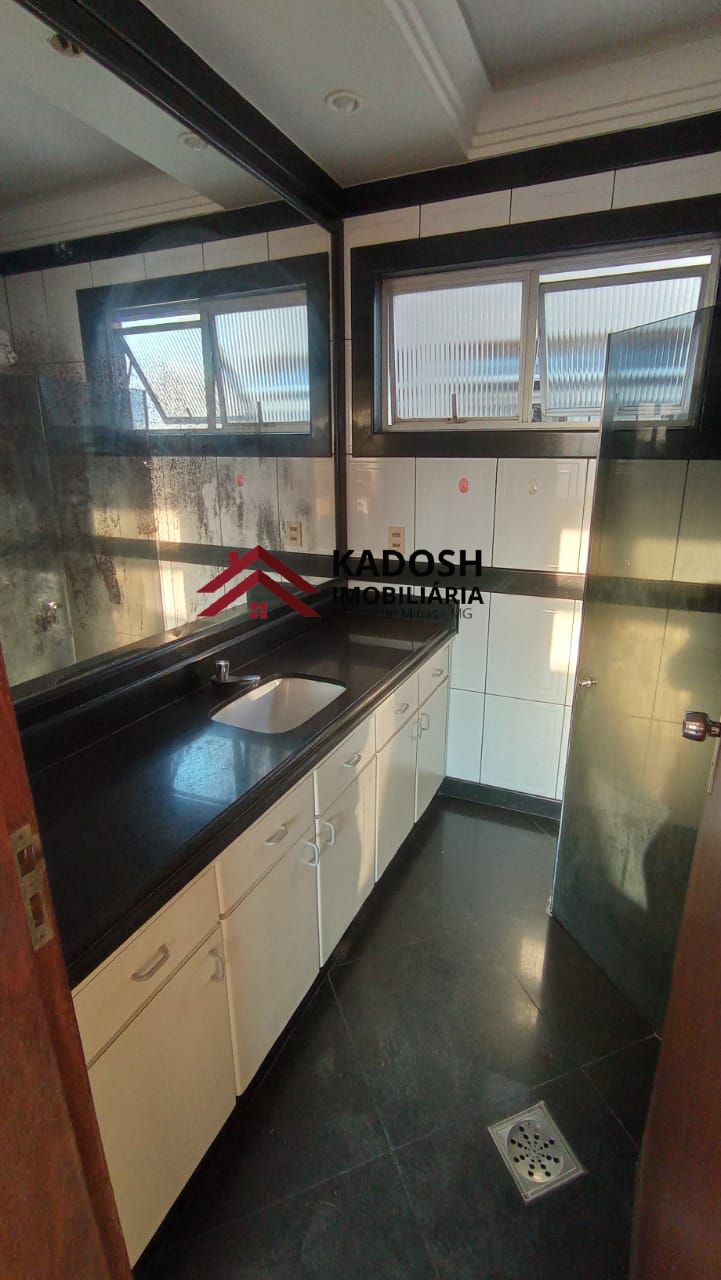 76d3a3bf-c727-4b6f-b269-4524e81f37eb