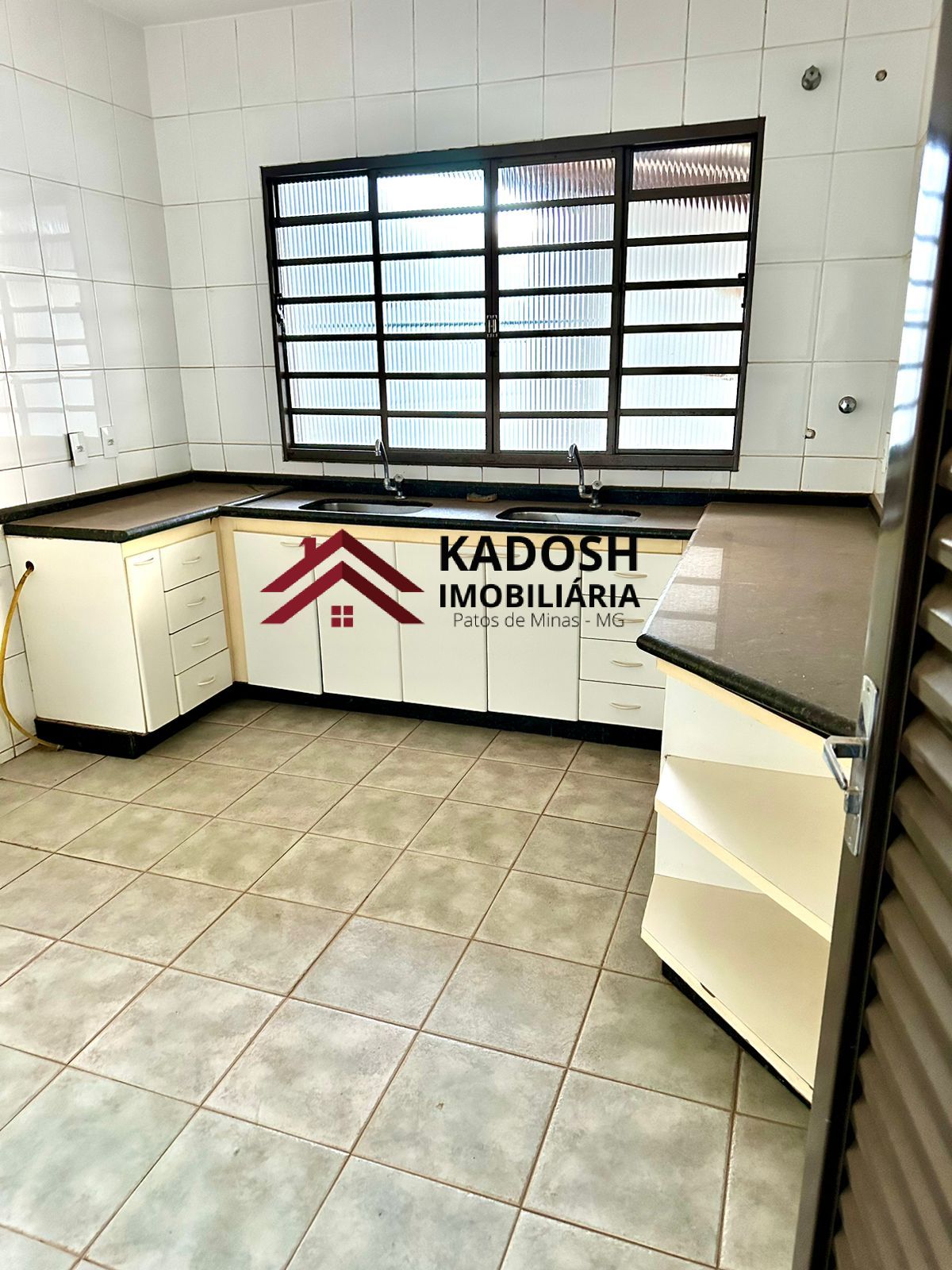 8d61c247-ecb3-4aa2-8dae-d45f5ad2f8a8