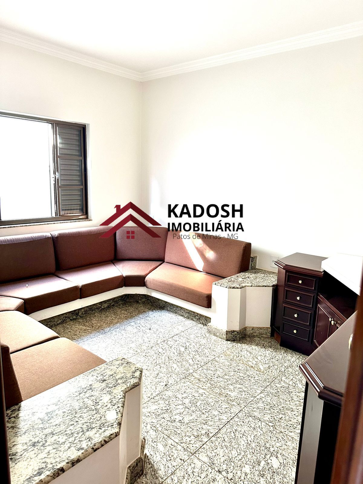 9565c331-0759-49a5-ad1f-d40f38ccf667