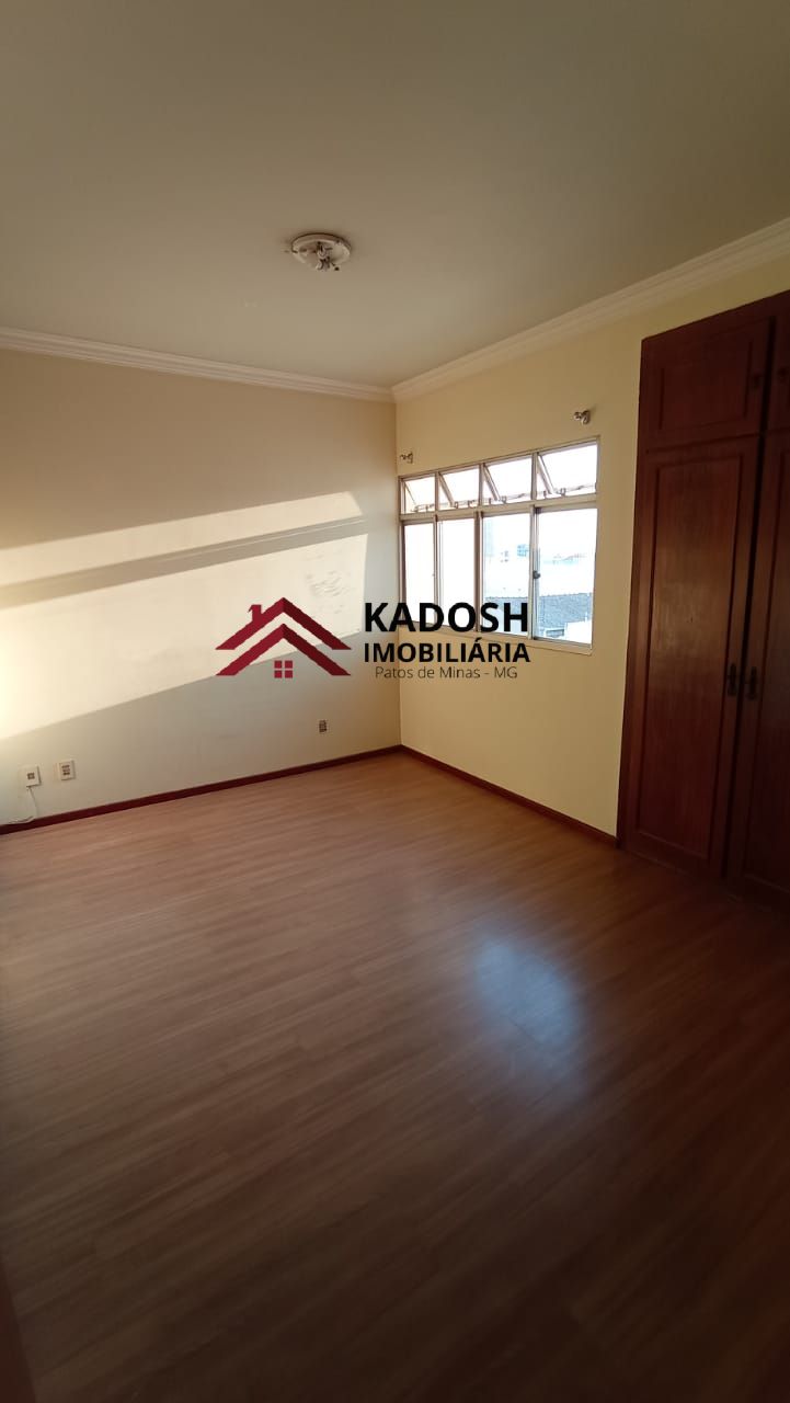 d4652058-d63e-4c20-a63d-cd8260e6cd75