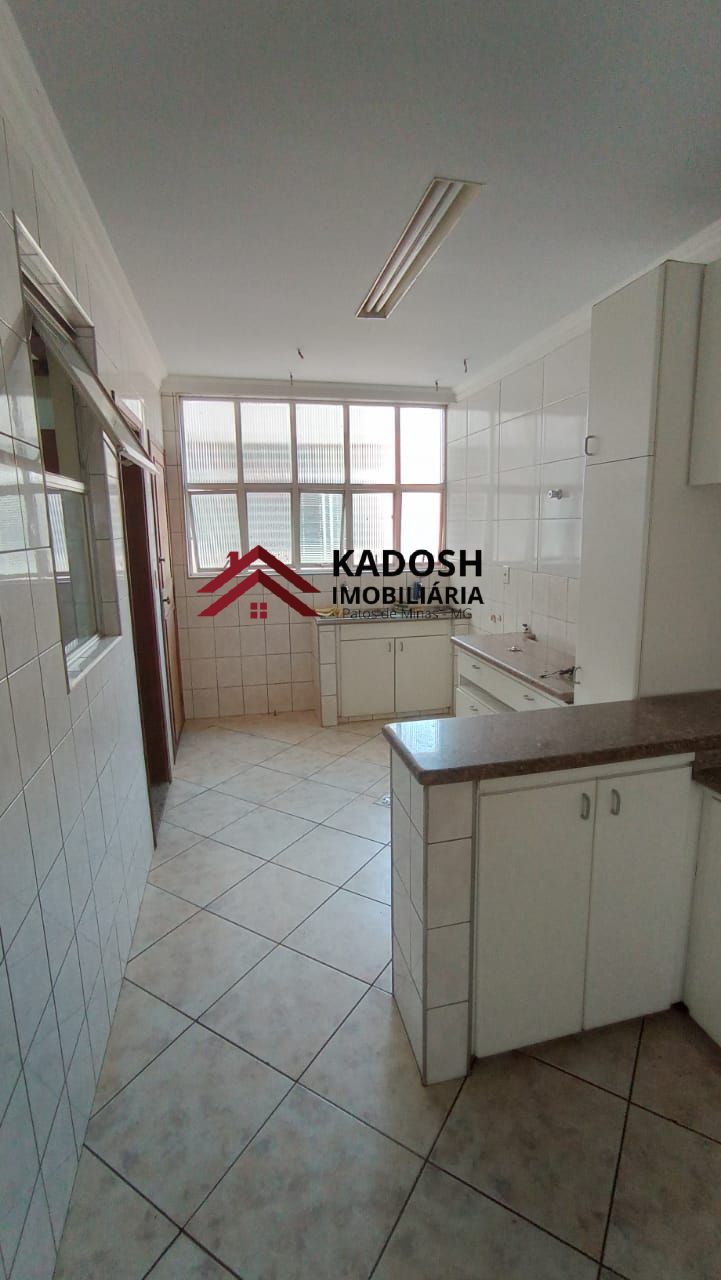 fb6c0afc-3d30-4fb5-bd0c-25b2962c0f89